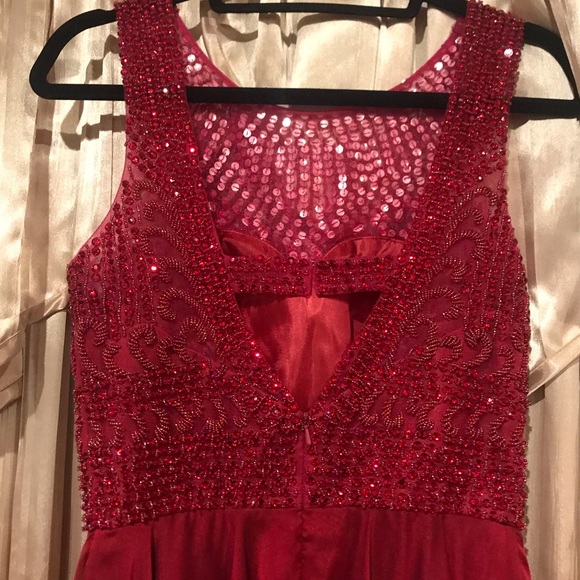 Red Prom Dress - Picture 5 of 7